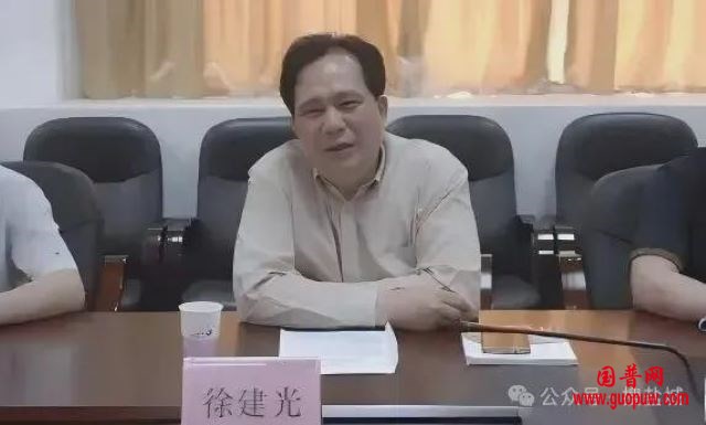 下载 (1).jpg 下载 (1).jpg
